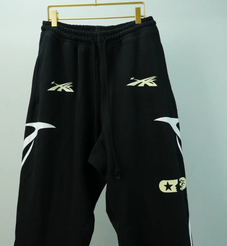【NFC】 Hellstar Sports Sweatpants