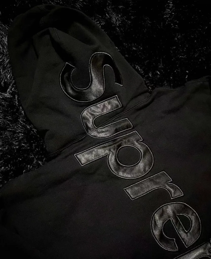 Supreme FW23 SATIN HOODIE LOGO S M L XL