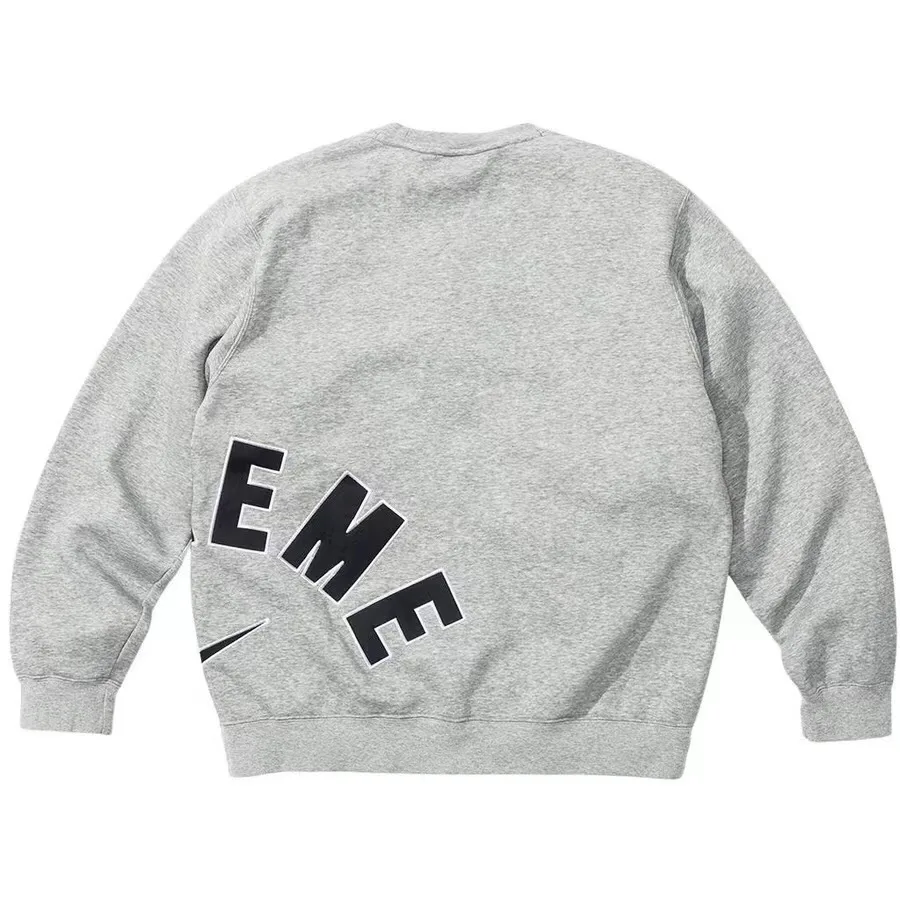 S026#140188175 supreme Nike Arc Crewneck