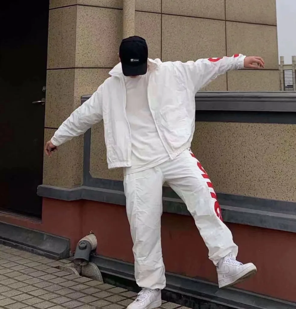 S010#185350200 Supreme 21SS Spellout Track Jacket