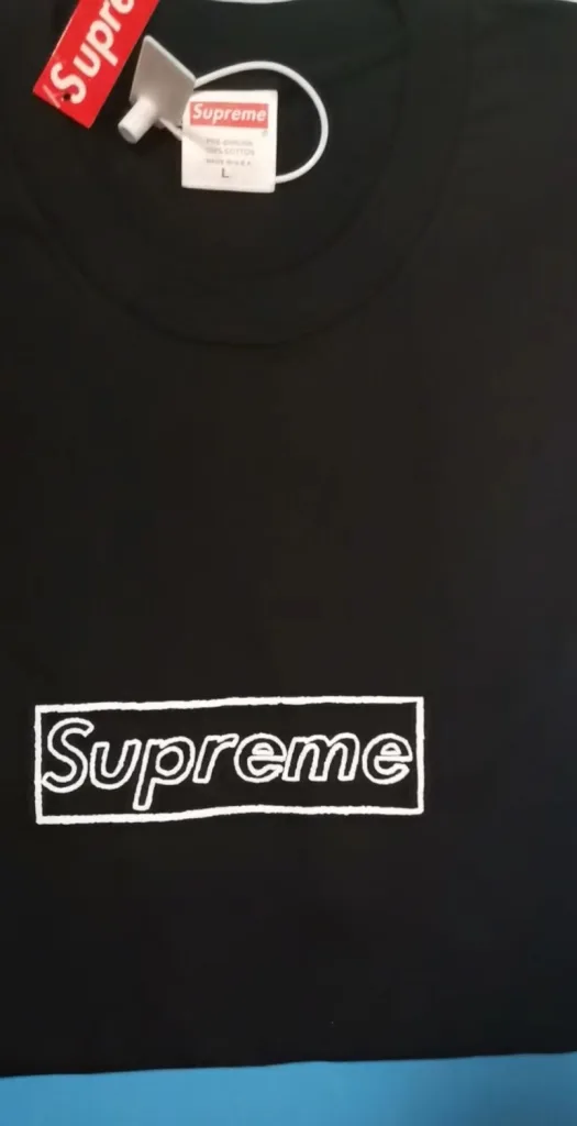 Supreme 21SS KAWS Chalk Logo Tee bogo S M L XL