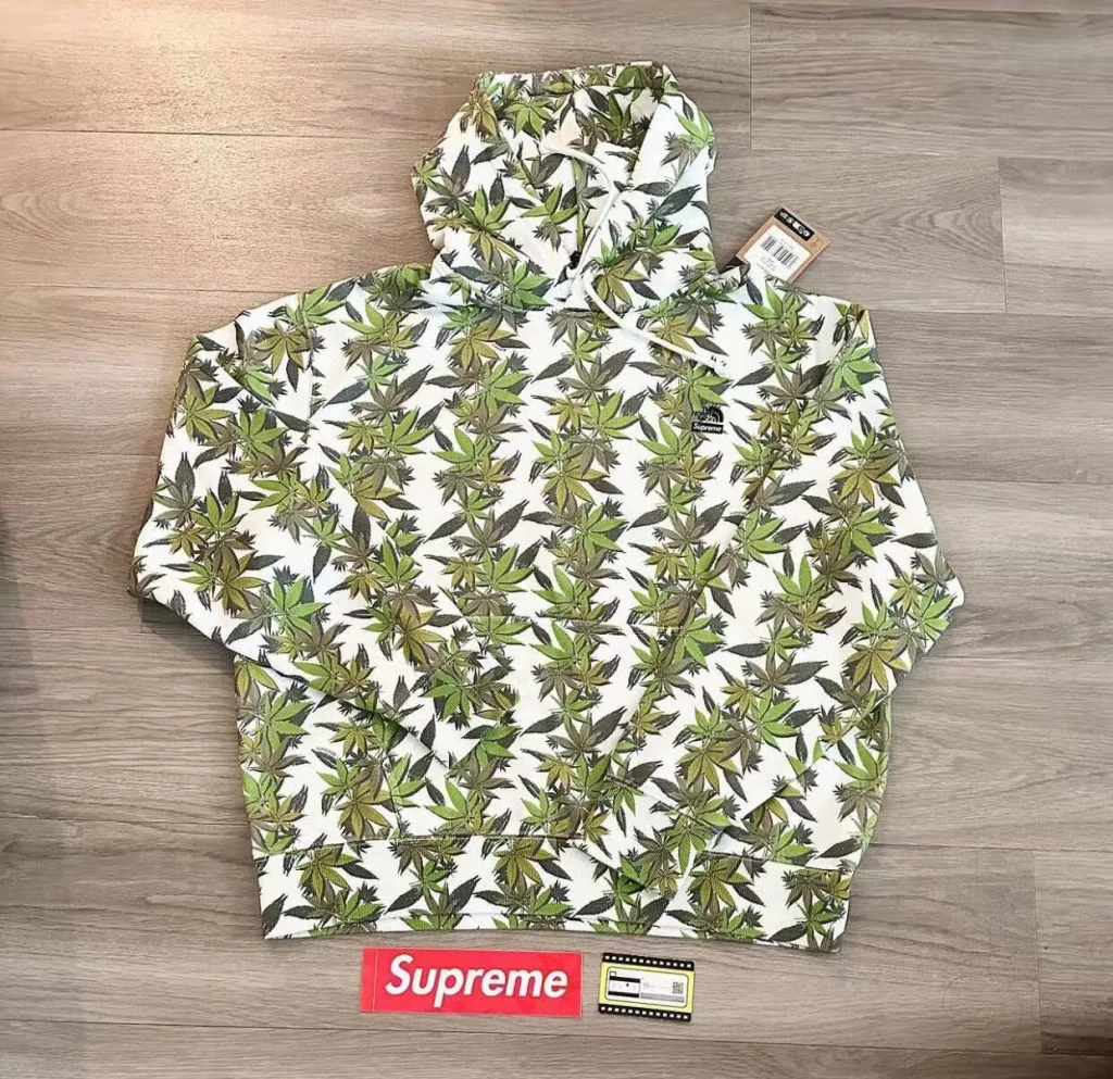 SUPREME TNF FW23 THE LEAF HOODED S M L XL