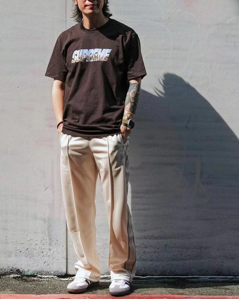 Supreme 23FW GOTHAM TEE LOGO S M L XL