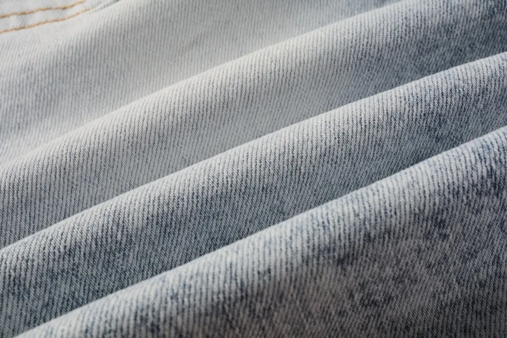 5053