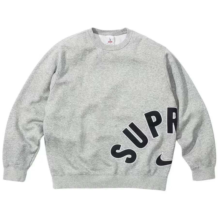 S026#140188175 supreme Nike Arc Crewneck