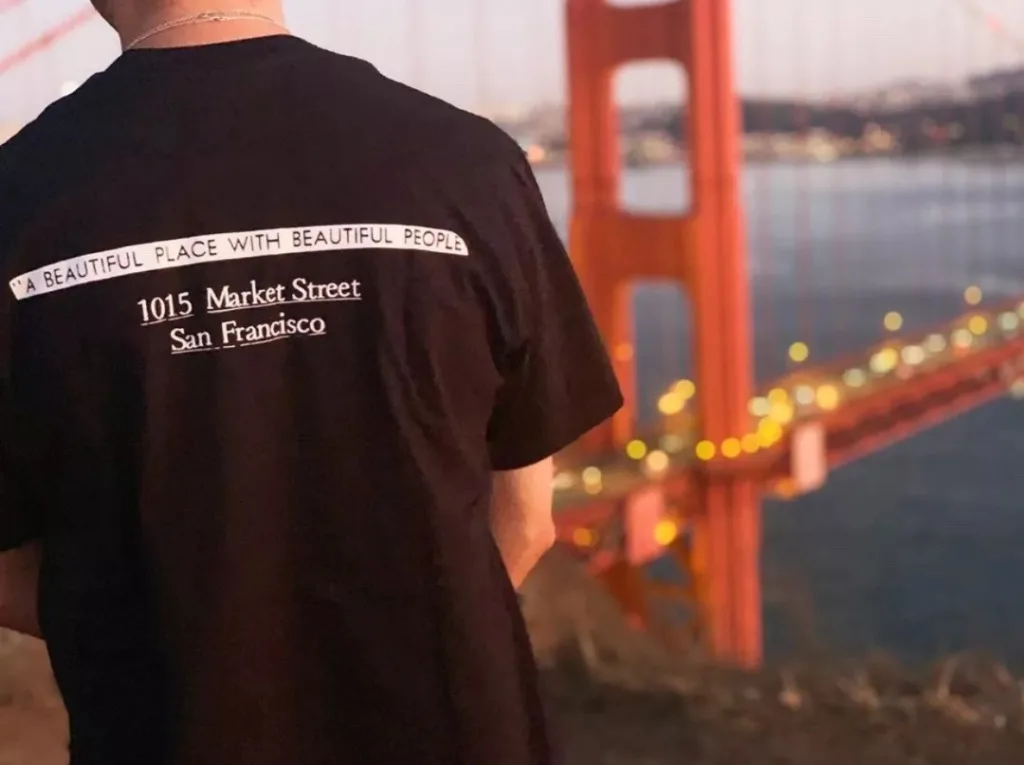 SUPREME FW19 BOX LOGO S M L XL