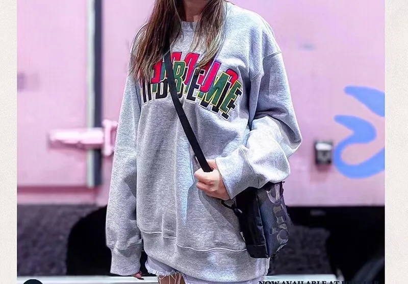 S017#155019570 SS21 Supreme Stacked Crewneck